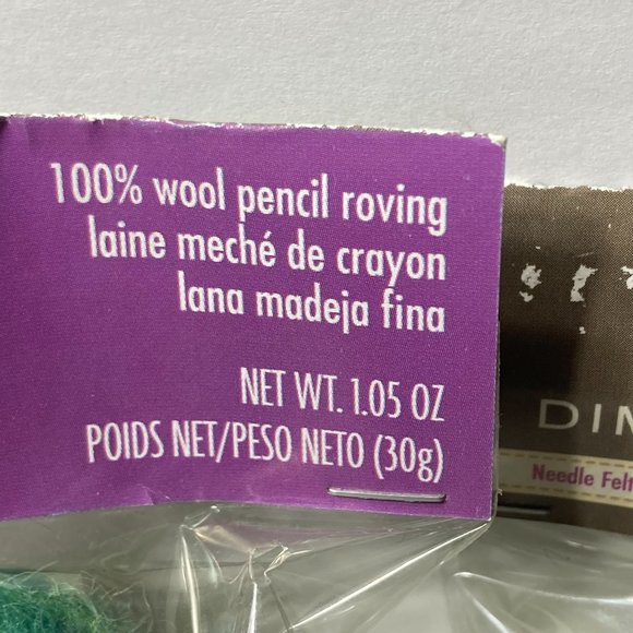 Dimensions Feltworks 100% Wool Pencil Roving Variegated Green Needle Felting - Picture 5 of 16